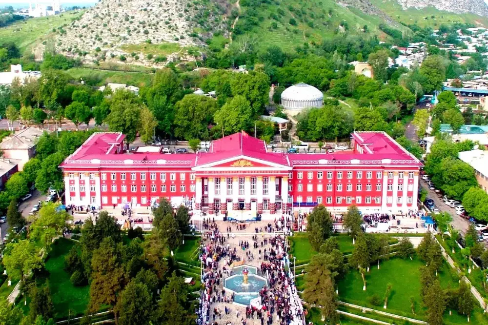 Osh State University