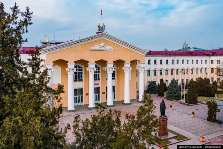 Kyrgyzstan MBBS Guide: Bishkek Universities, Hostel Life, and Safety Tips